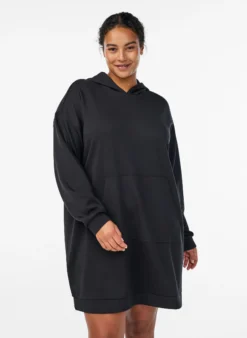 Kurzes Hoodiekleid mit Kängurutasche