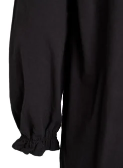 Kurzes Kleid aus Baumwolle mit V-Ausschnitt