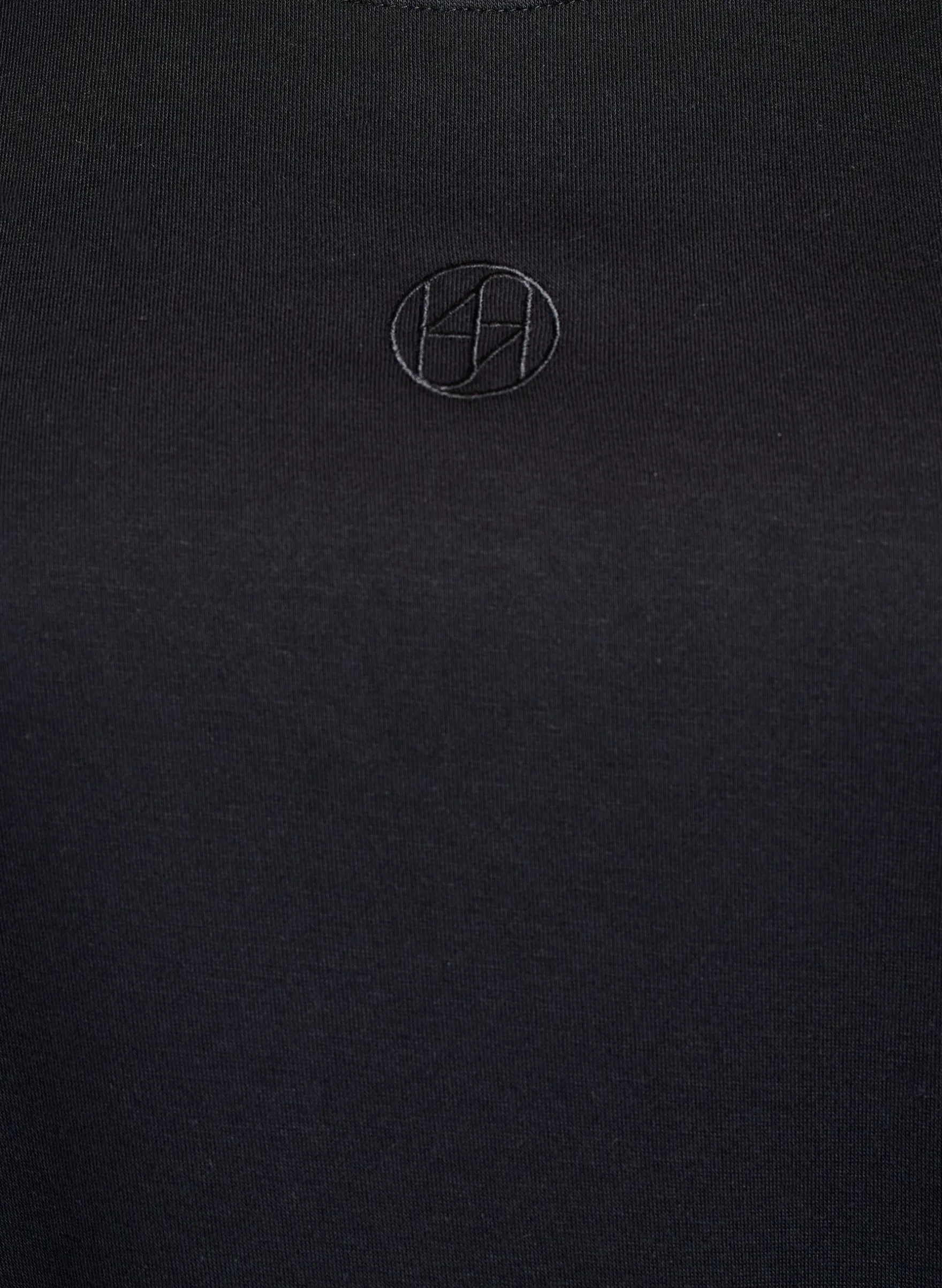 Kurzes Sweatkleid mit Rüschendetail