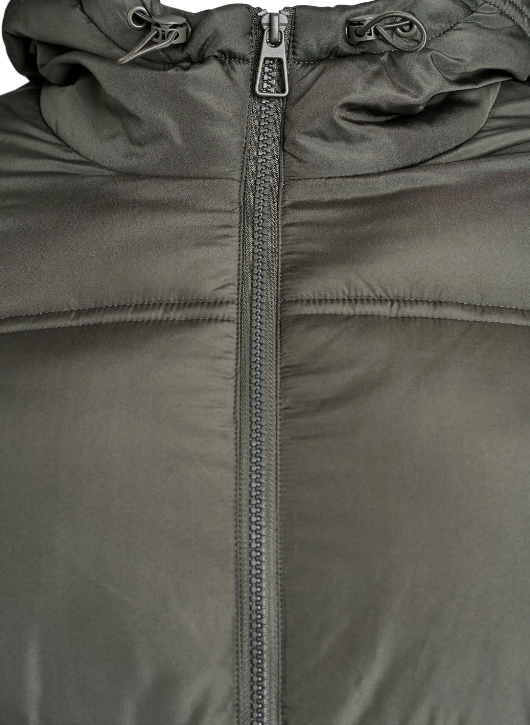 Kurze Steppjacke mit Kapuze und Zwei-Wege-Reißverschluss