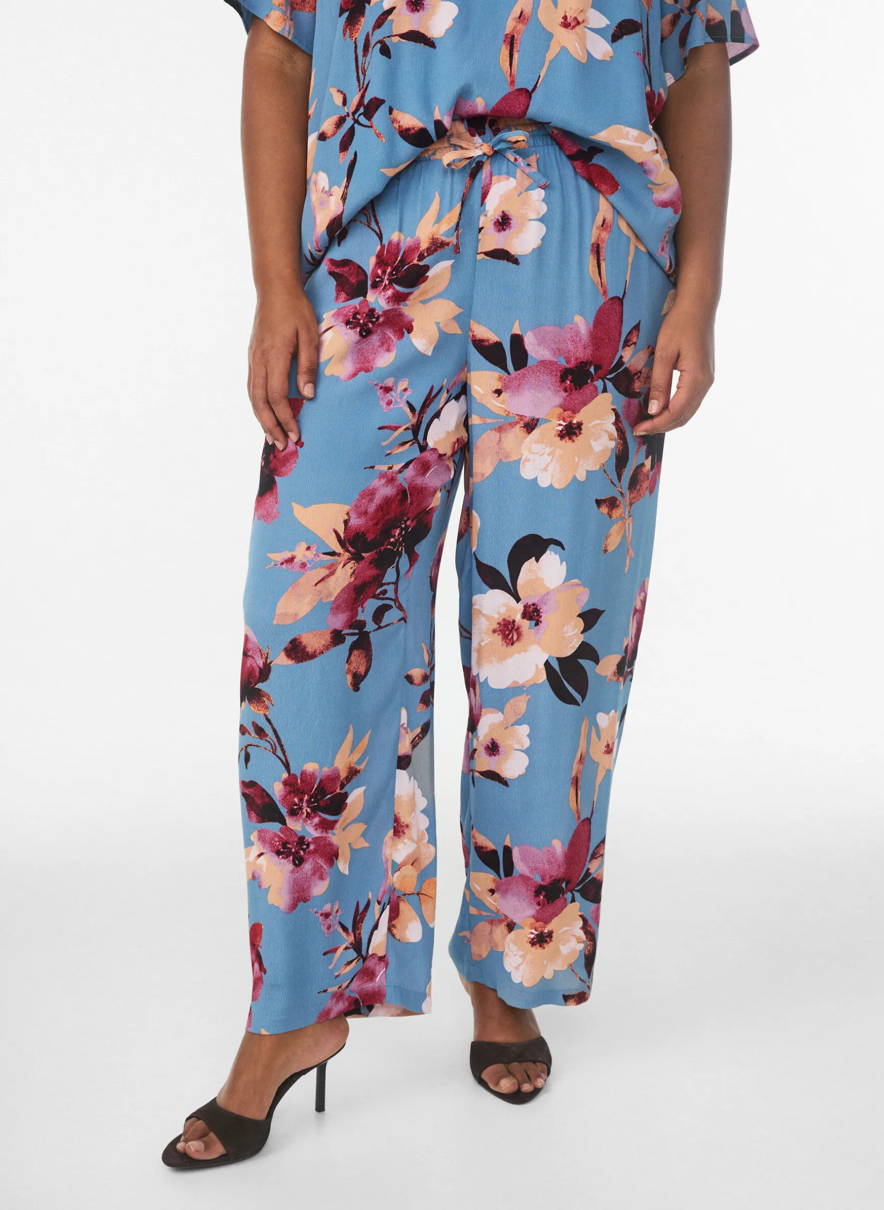 Kurzärmelige Bluse aus Viskose mit Print