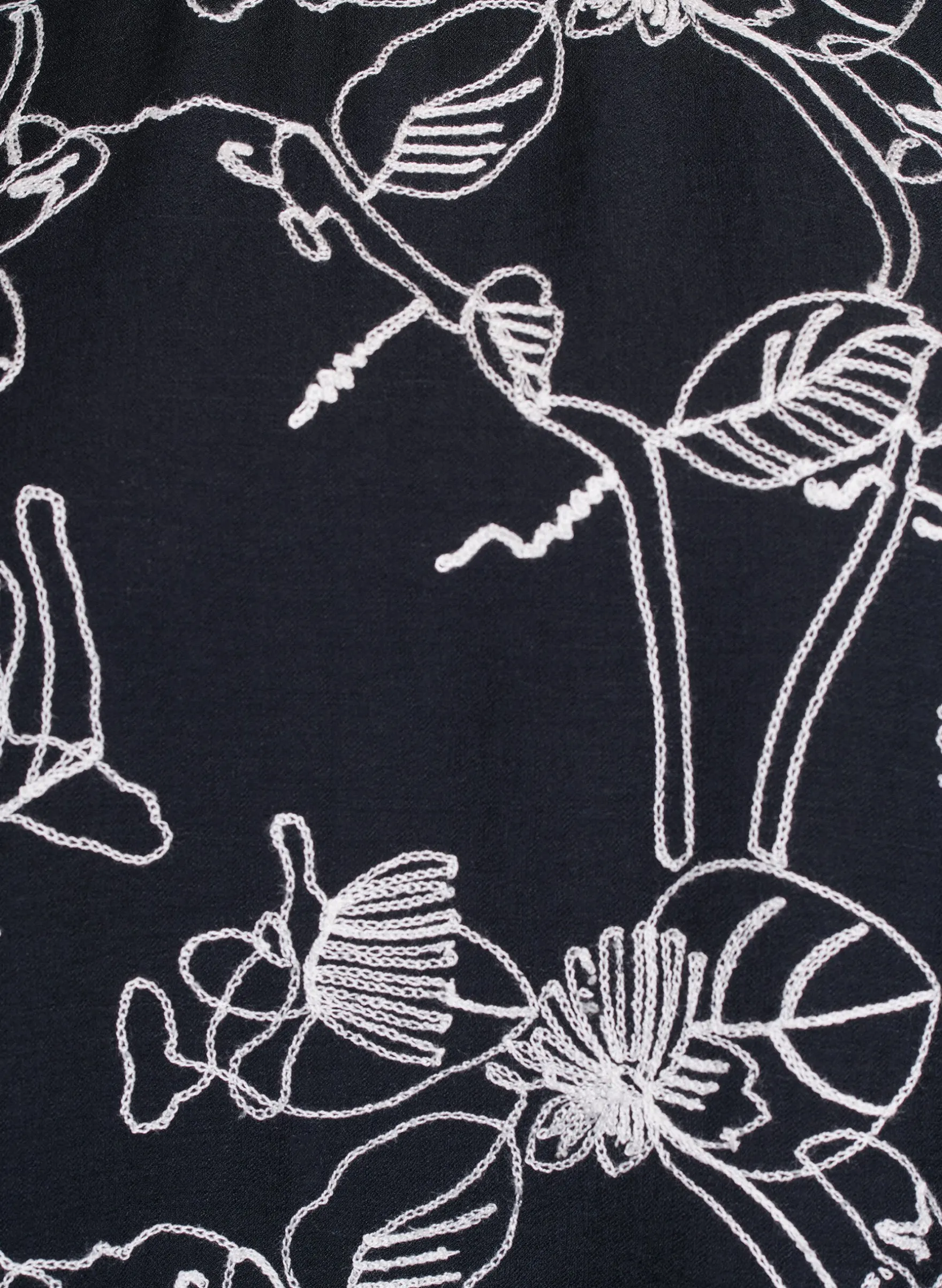 Kurzärmelige Bluse mit Stickmuster