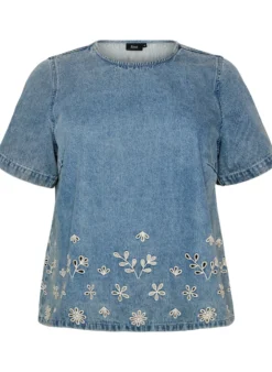 Kurzärmelige Jeansbluse mit Lochstickerei
