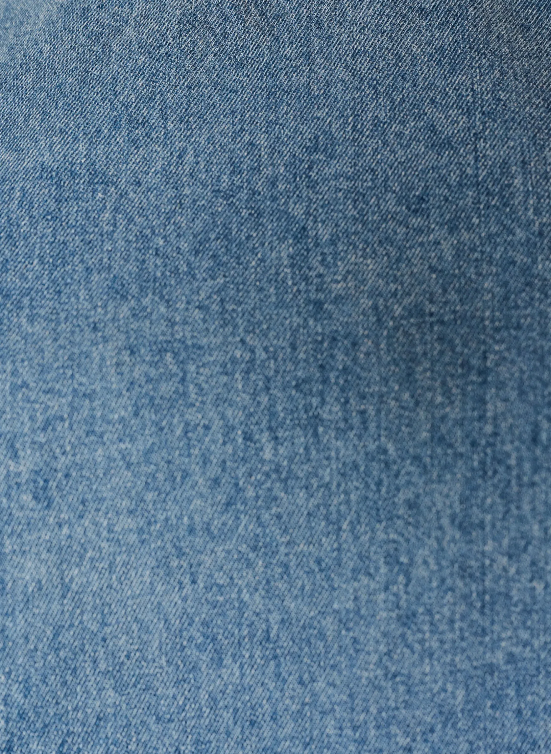 Kurzärmelige Jeansbluse mit Lochstickerei