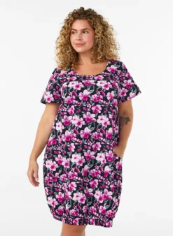 Kurzärmliges Baumwollkleid mit Aufdruck