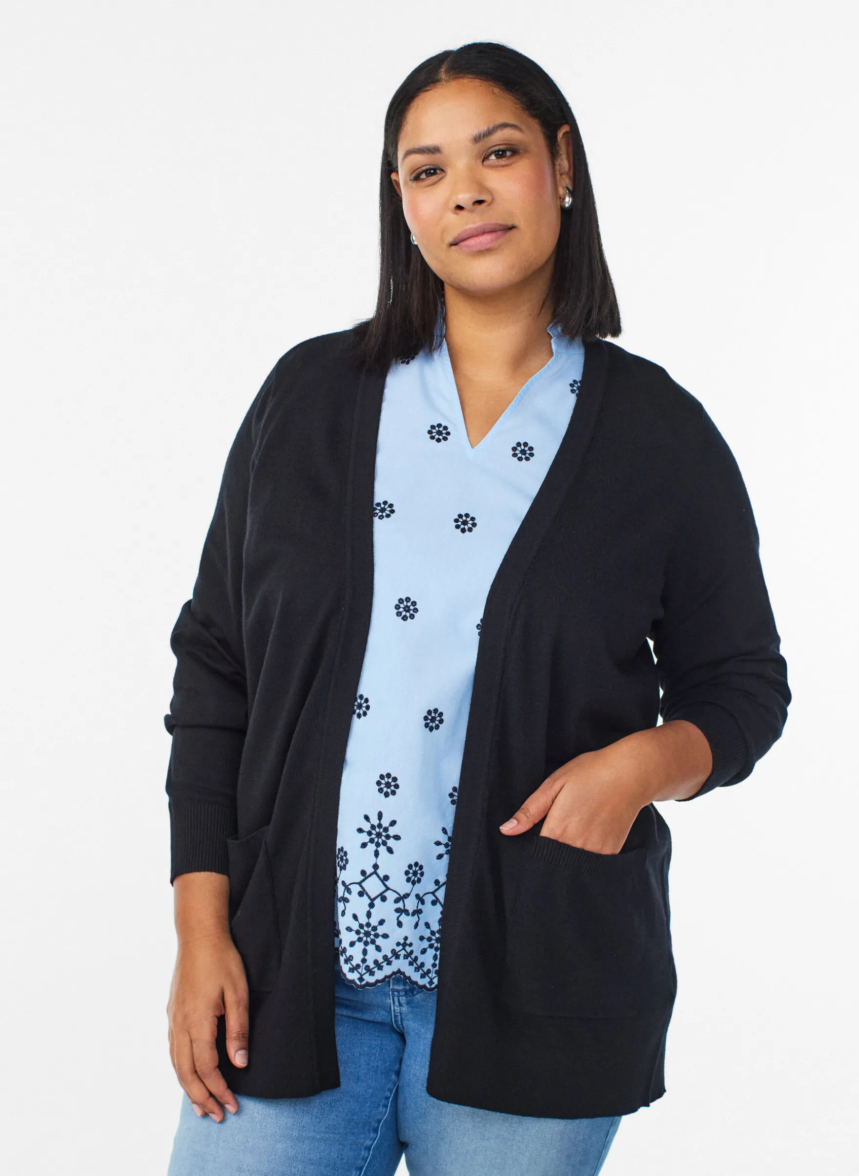 Lange offene Strickjacke mit Taschen