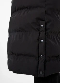 Langer Winter-Steppmantel mit Kapuze