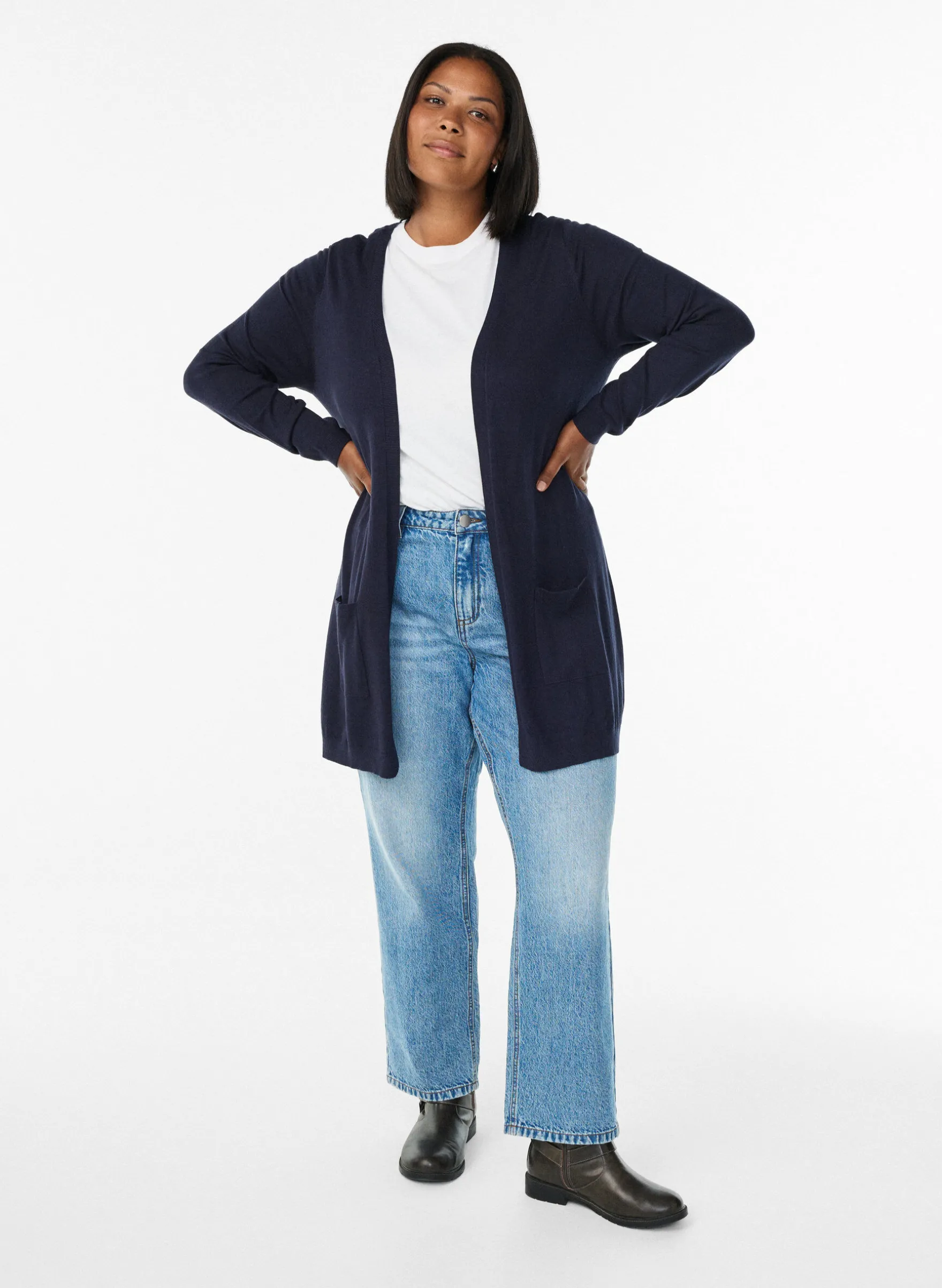 Lange Strickjacke aus einer Viskosemischung