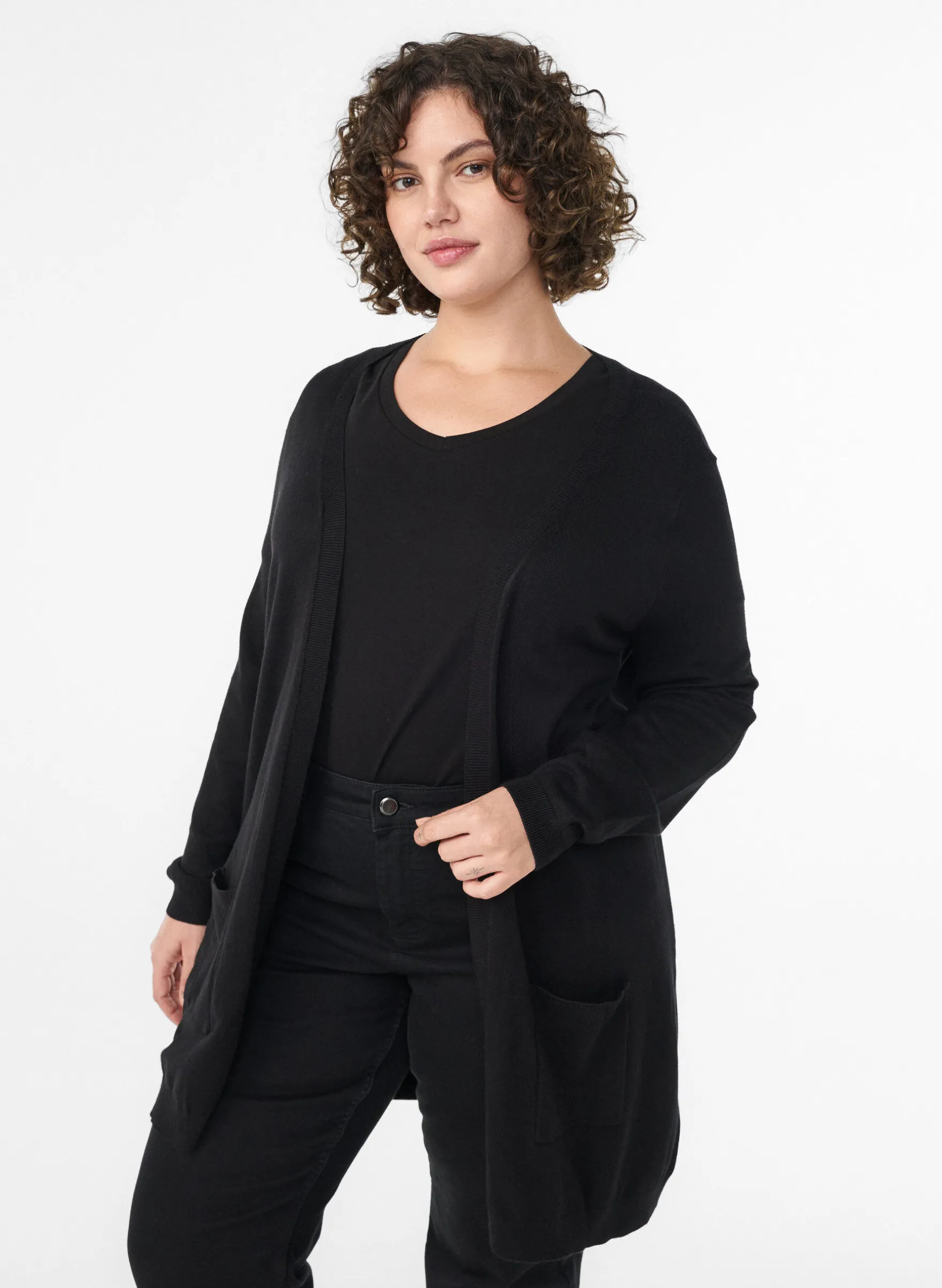 Lange Strickjacke aus einer Viskosemischung