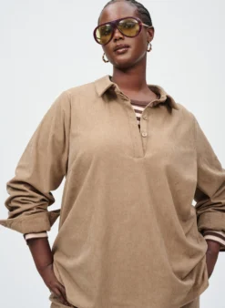 Langärmlige Bluse aus Cord