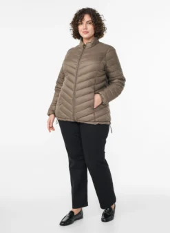 Leichte Jacke mit Taschen