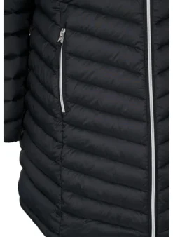 Leichte Jacke mit Taschen und abnehmbarer Kapuze