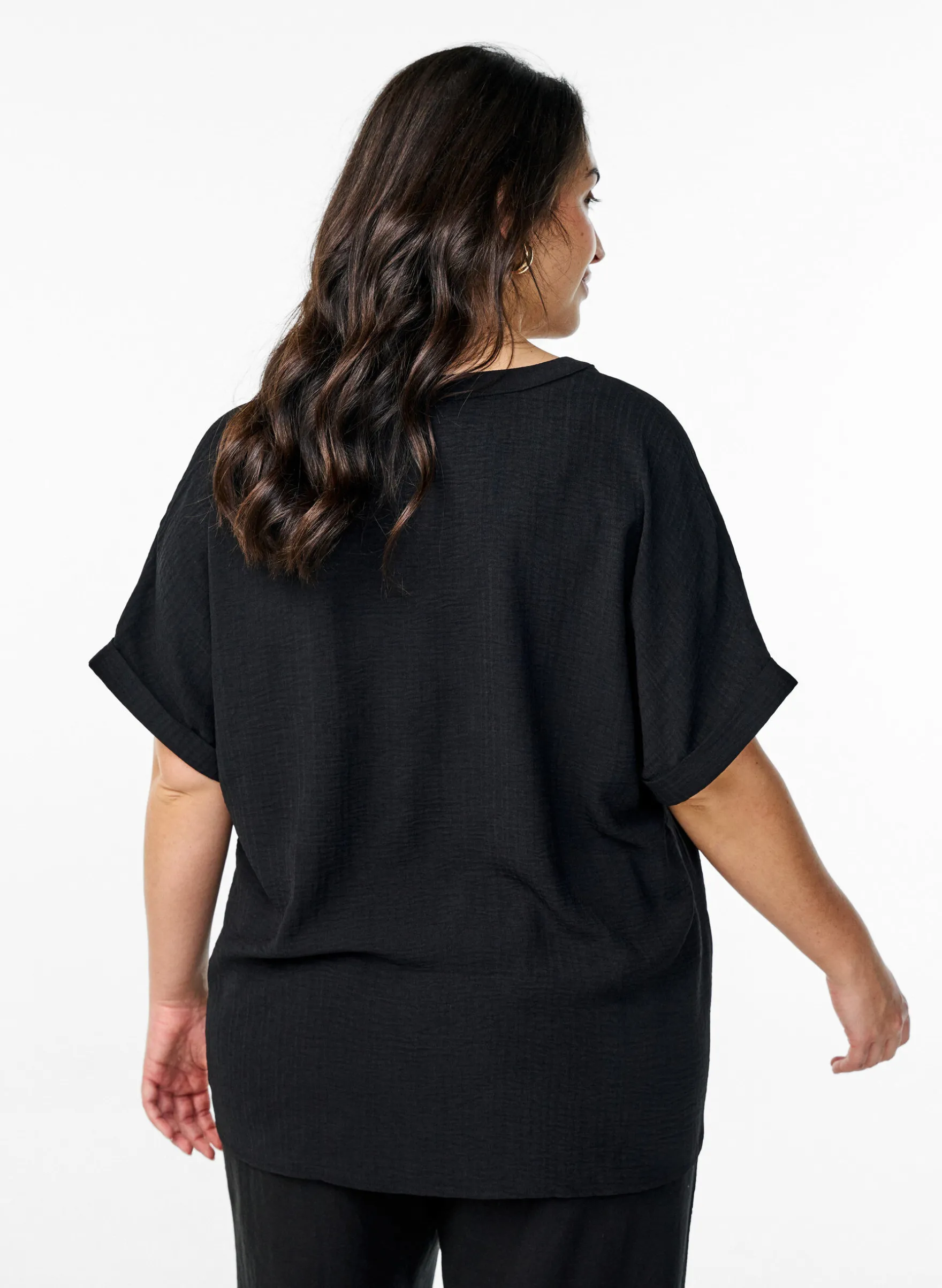 Lockere Bluse mit kurzen Ärmeln