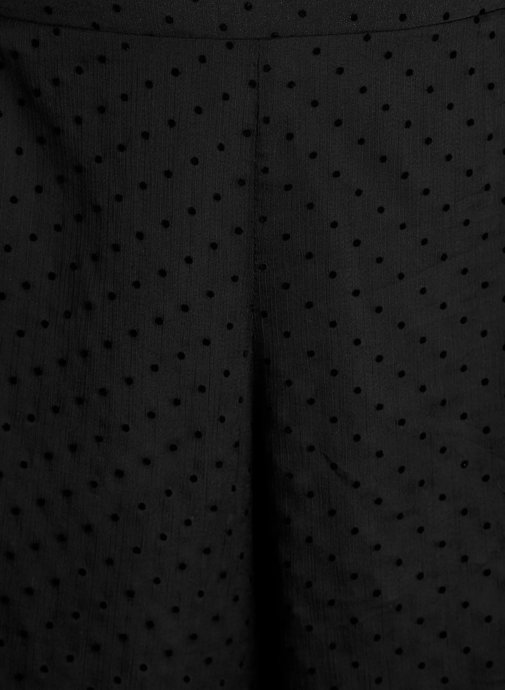 Lockere Hose aus Chiffon mit Punkten