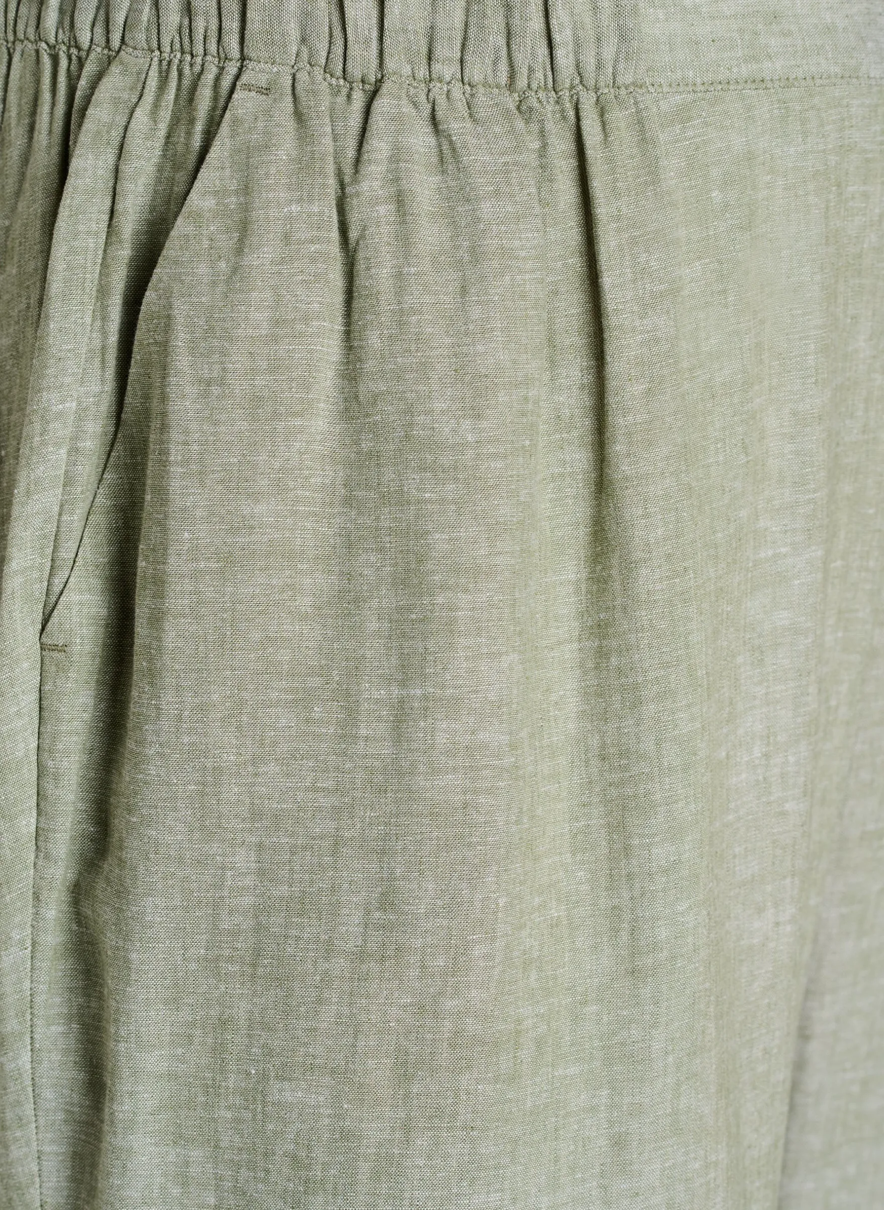 Lockere Hose aus Leinen und Viskose