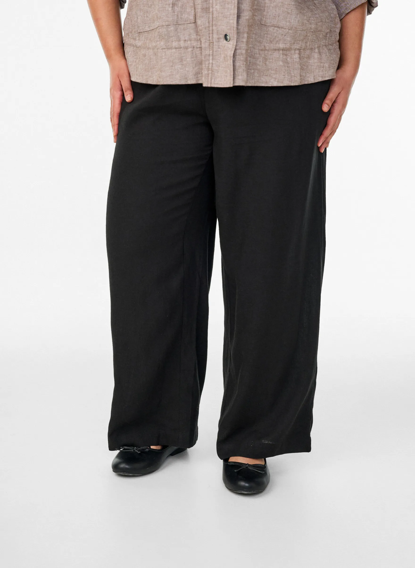 Lockere Hose aus Leinen und Viskose