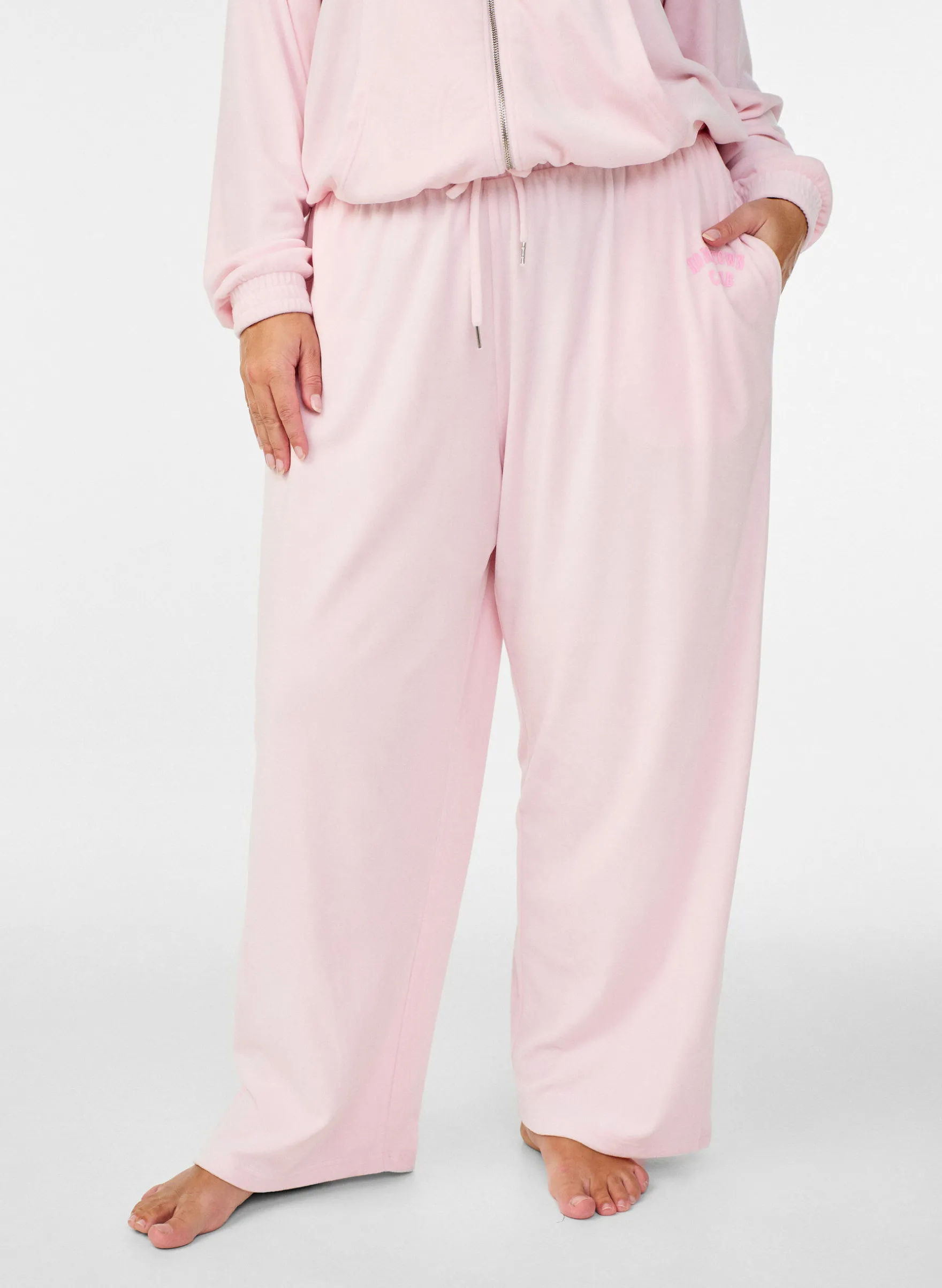 Lockere Hose aus Velours mit hoher Taille und Taschen