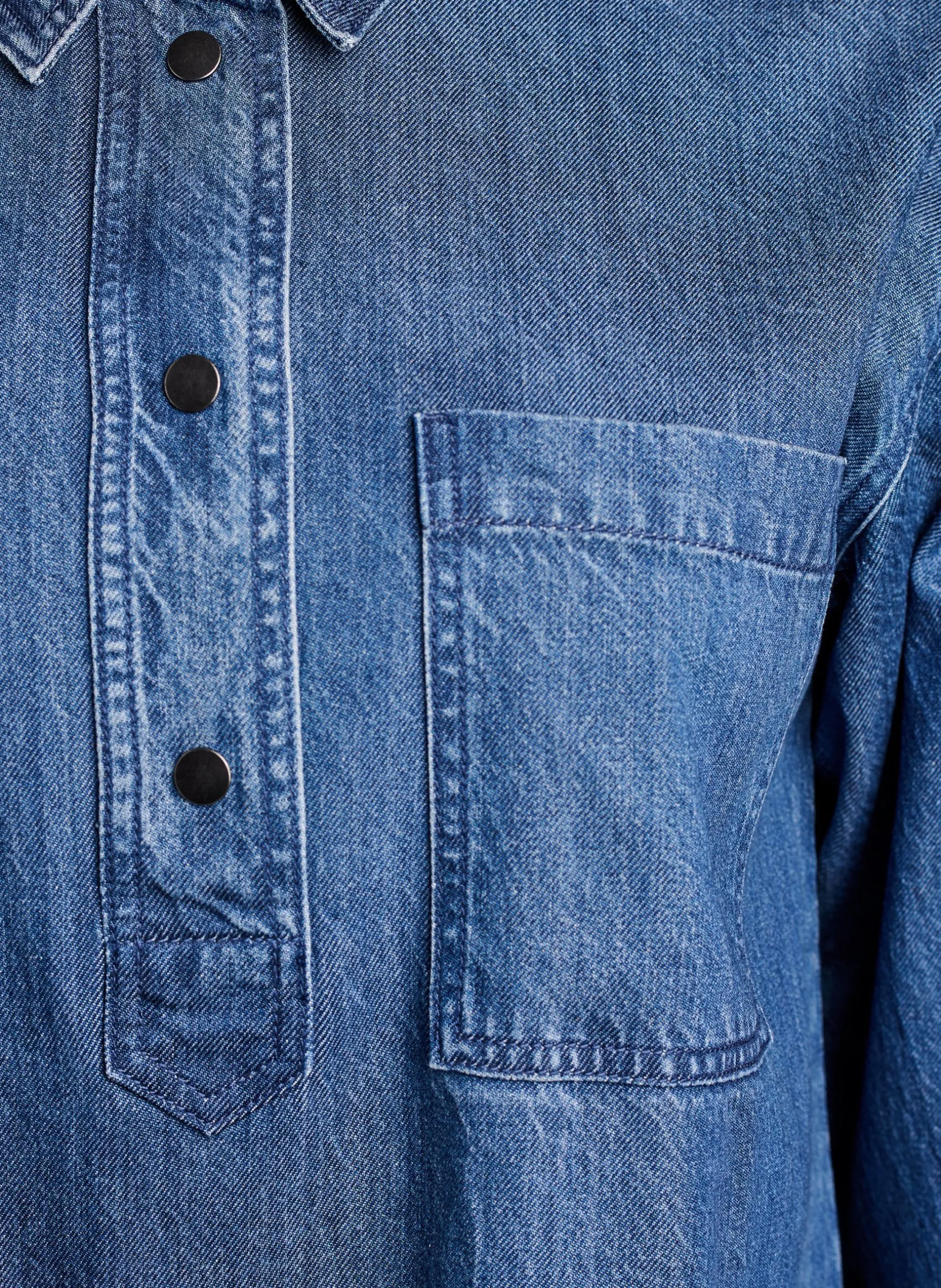 Lockeres Denimhemd mit 3/4-Ärmeln