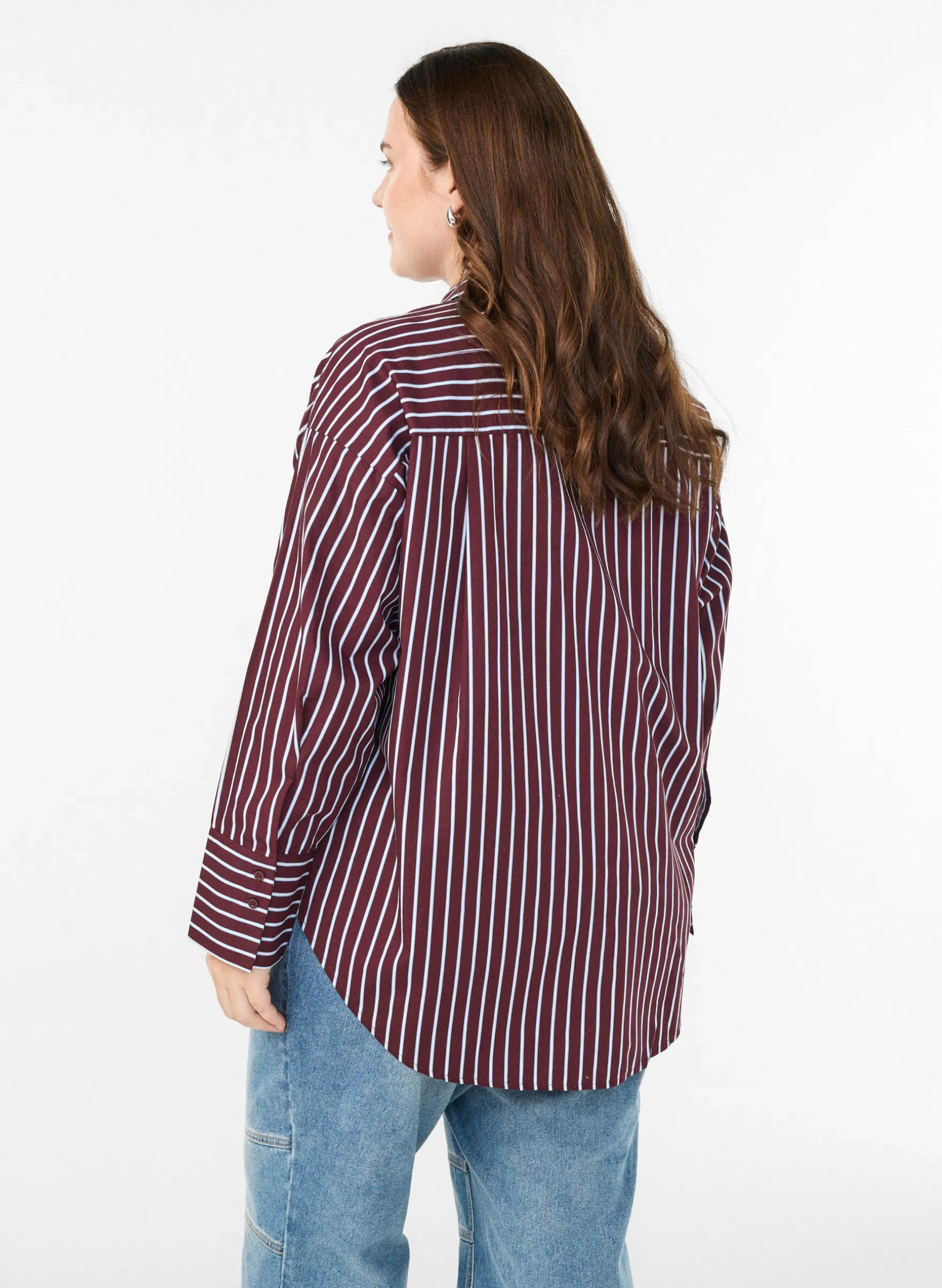 Lockeres Streifenhemd mit Brusttasche