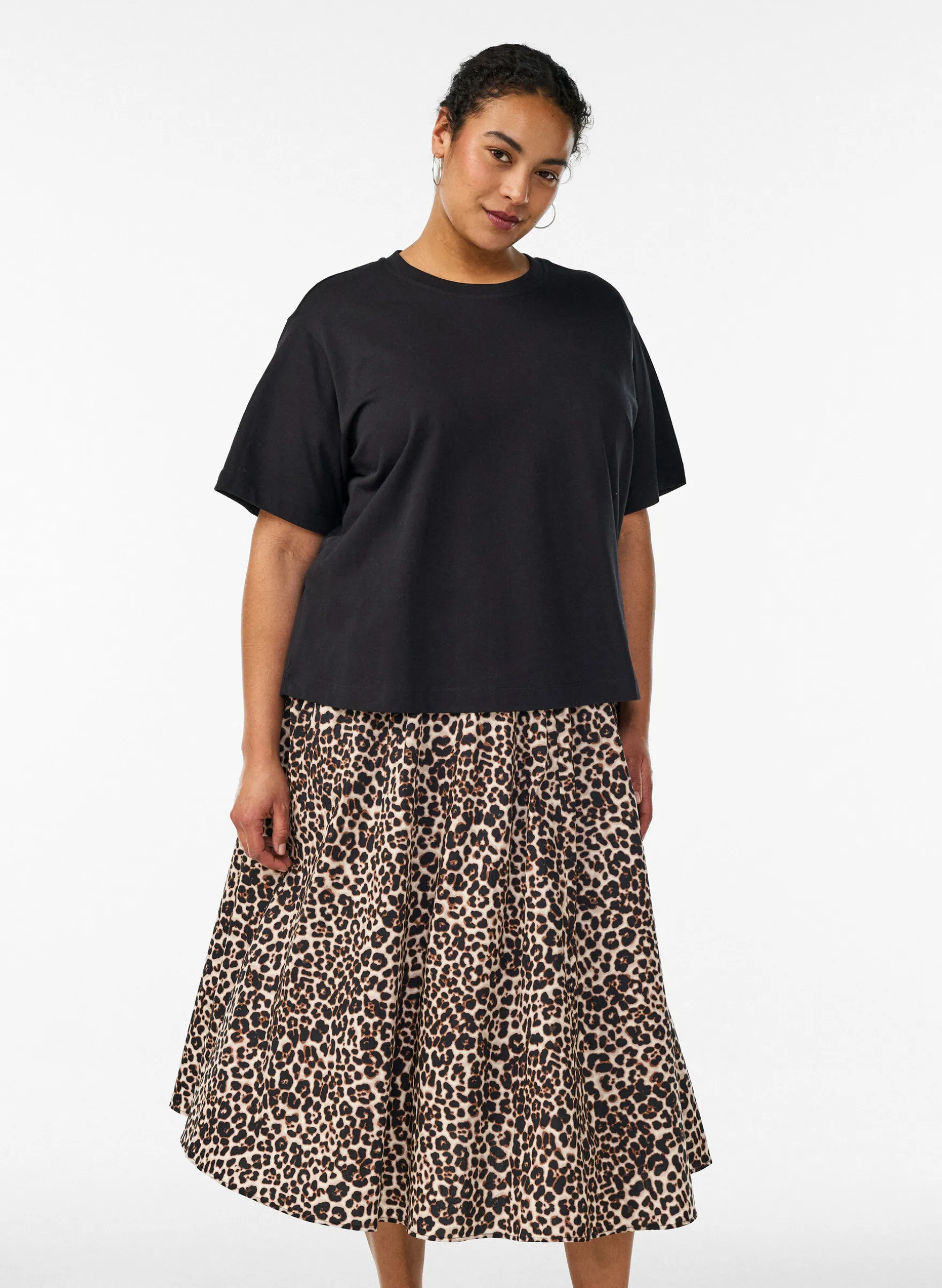 Midi-Rock in A-Linie mit Leo-Print