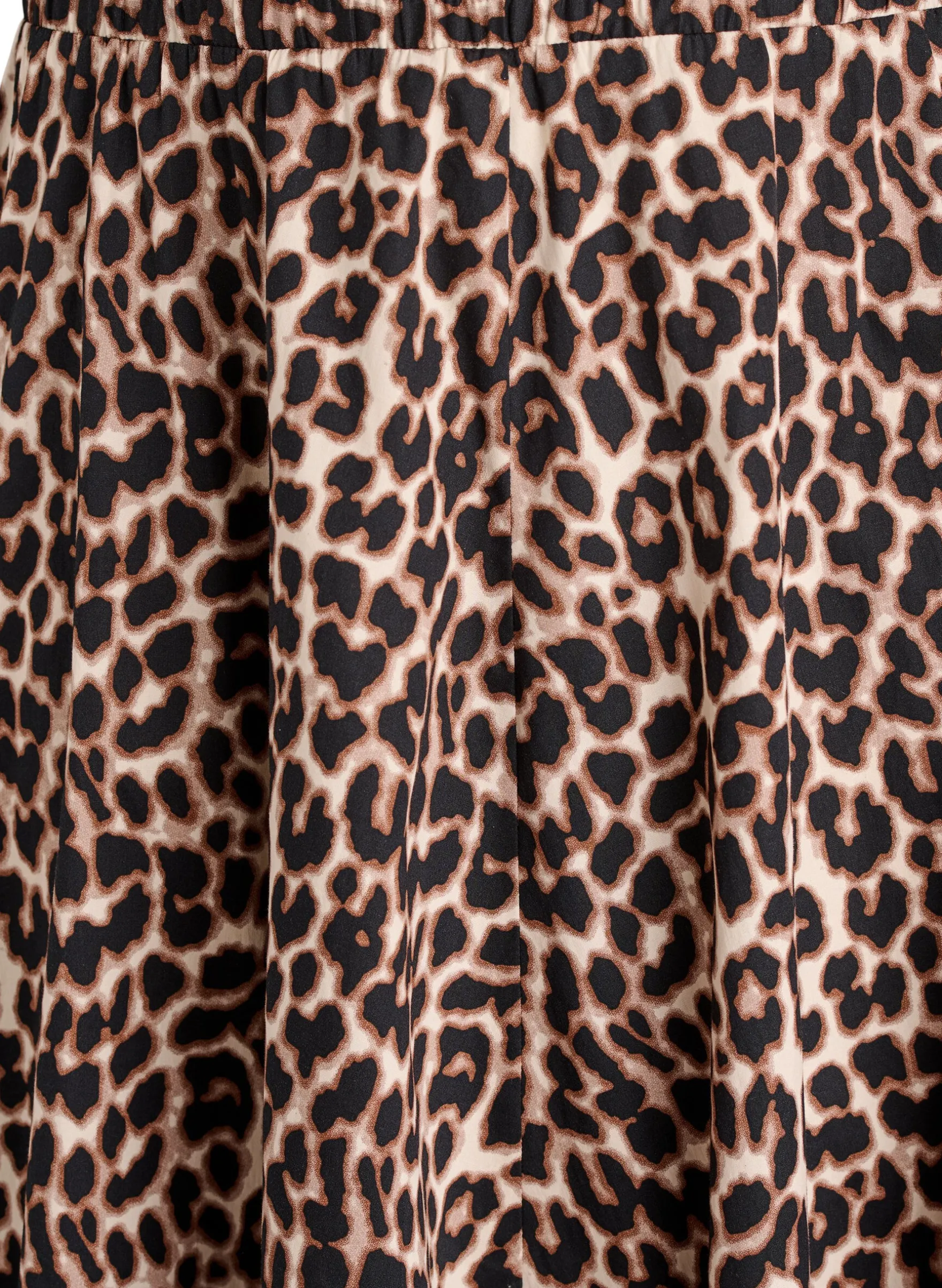 Midi-Rock in A-Linie mit Leo-Print