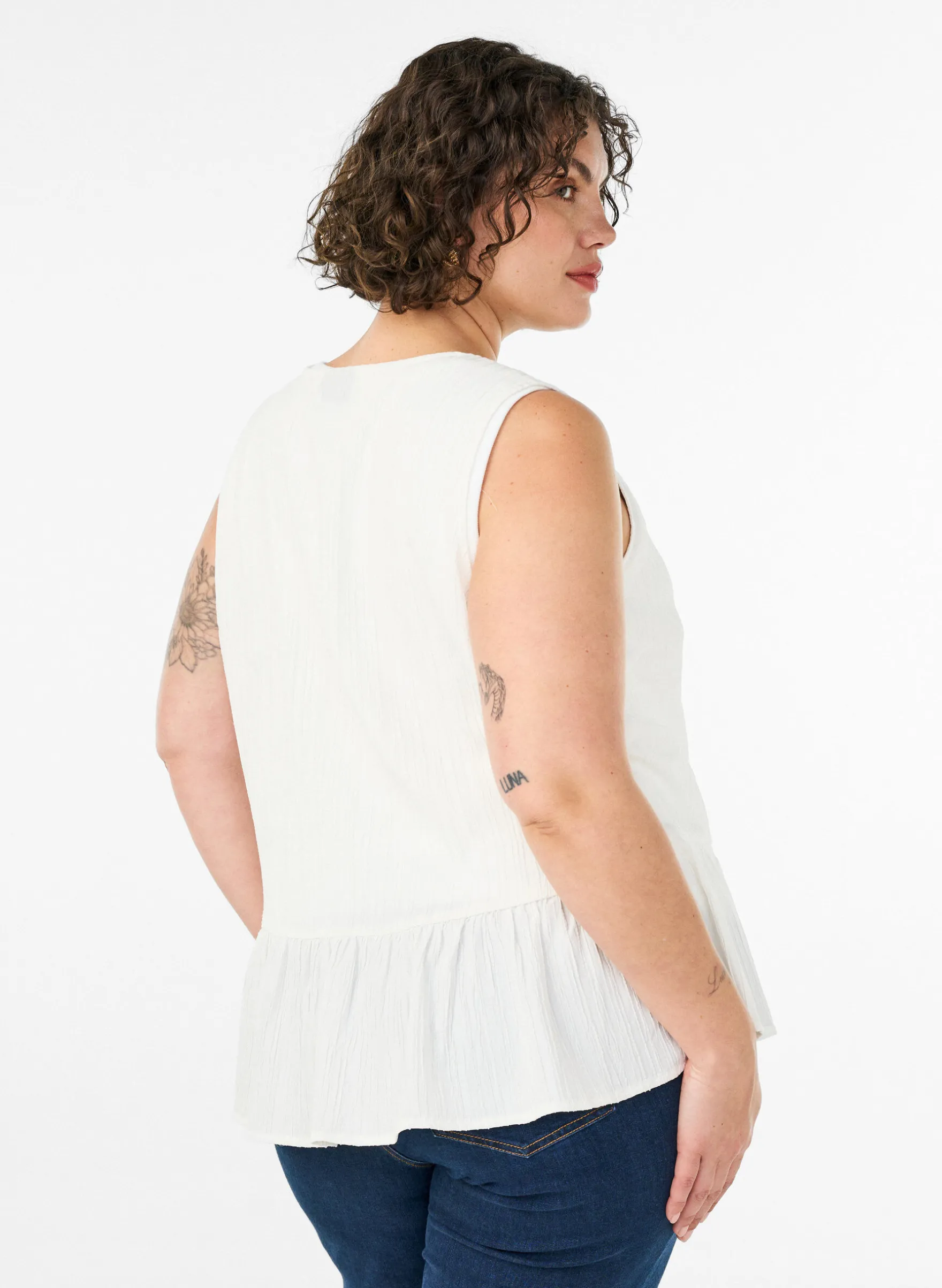 Ärmellose Bluse mit Struktur und Bindeband