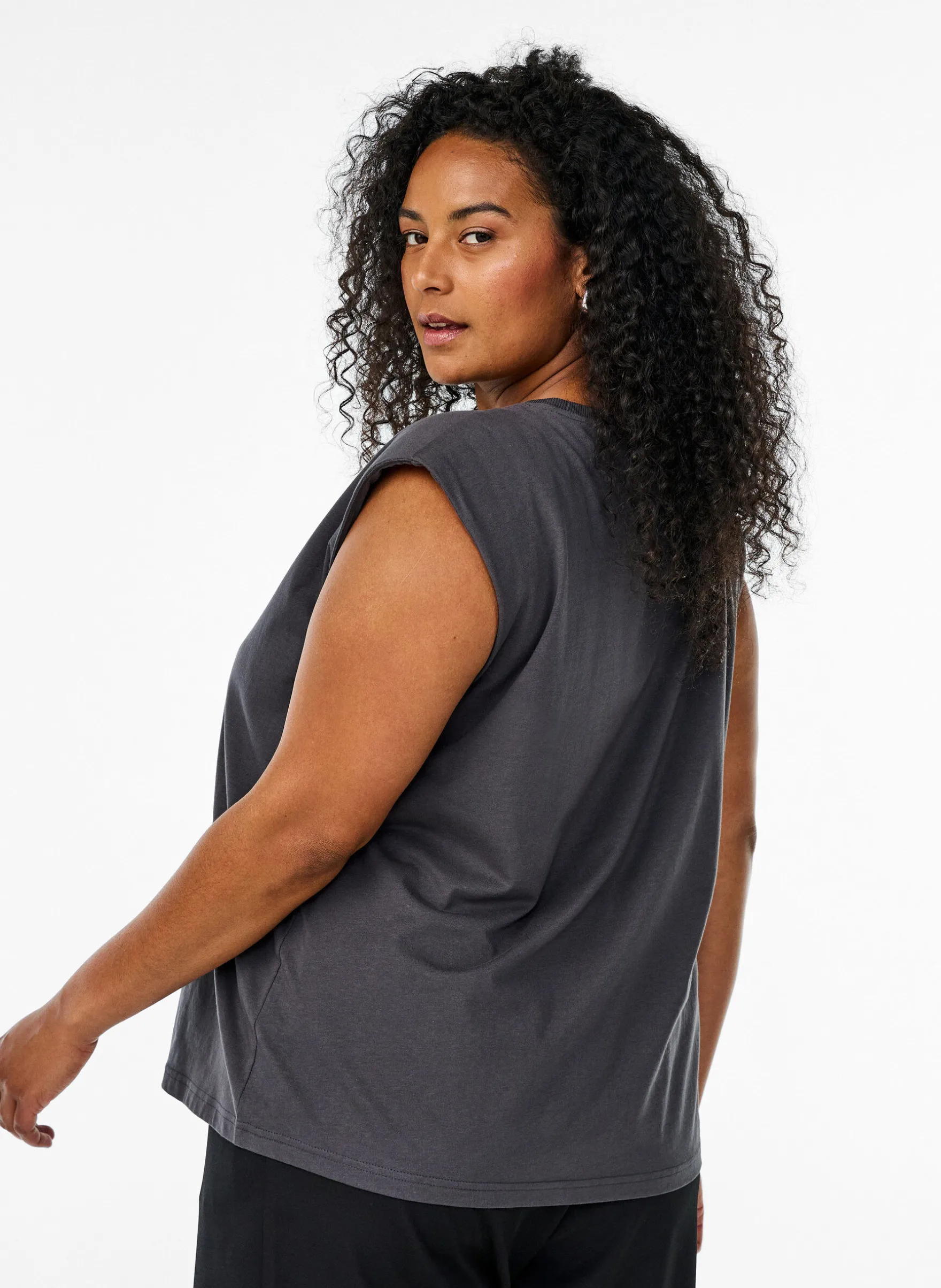 Ärmellose Jerseybluse mit Schulterpolstern.