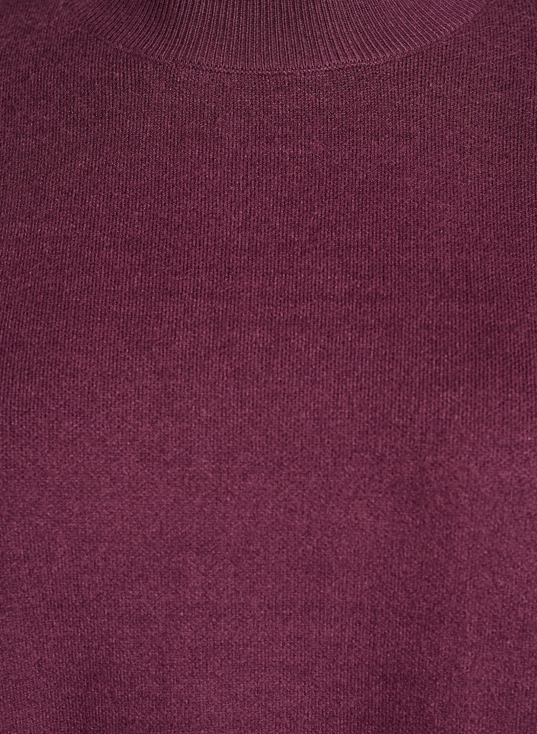 Strickbluse mit hohem Kragen
