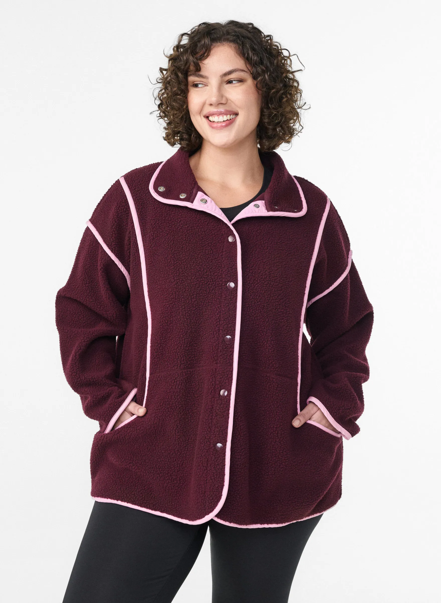 Teddy-Jacke mit Kontrastdetails