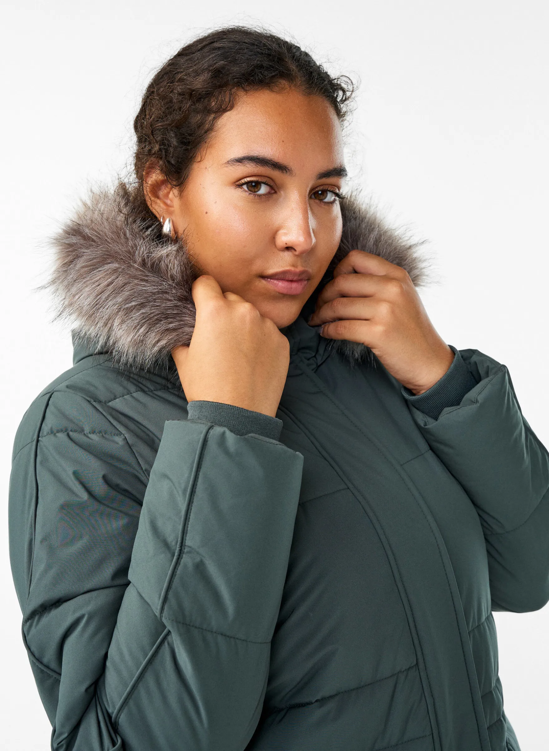 Wasserabweisender Parka mit Kunstpelzkragen