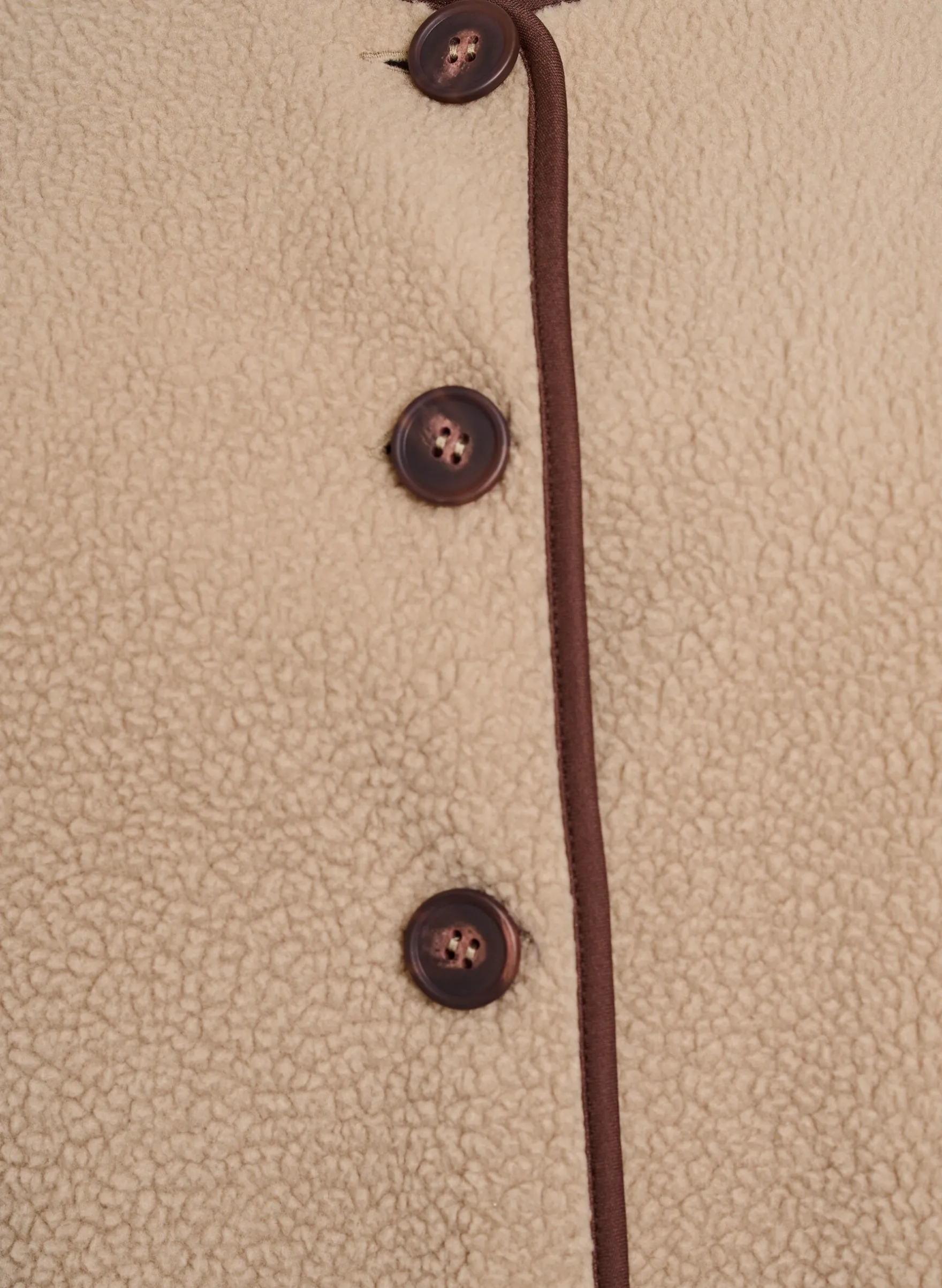 Weste aus Teddyfleece mit kontrastfarbenen Details